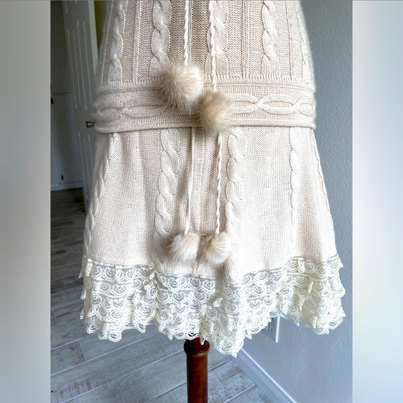 Amuleti beige Kashmir top and skirt with silk lace inserts. Size S. New - Picture 7 of 15